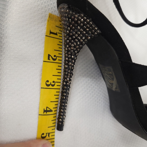 Fashion Nova Black Sequins Heel size 7.5 - Picture 8 of 10